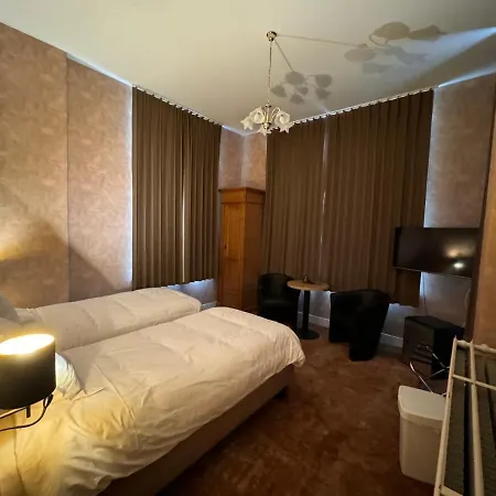 Canteklaar Szálloda